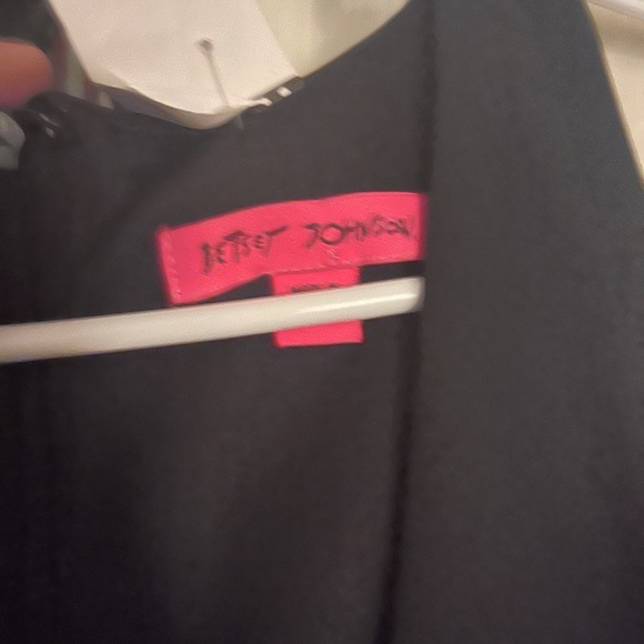 Sold - Picture 2 of 3